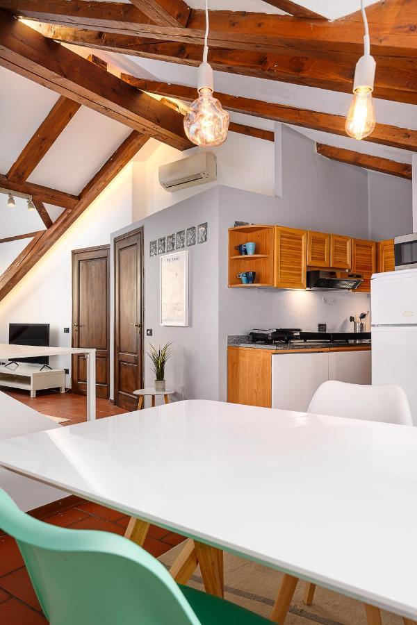 Duomo - Pt.Romana - Bocconi Top Floor Apartment Милан Экстерьер фото